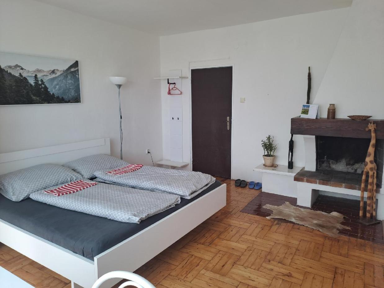 Apartman S Krbem Оломоуц Экстерьер фото