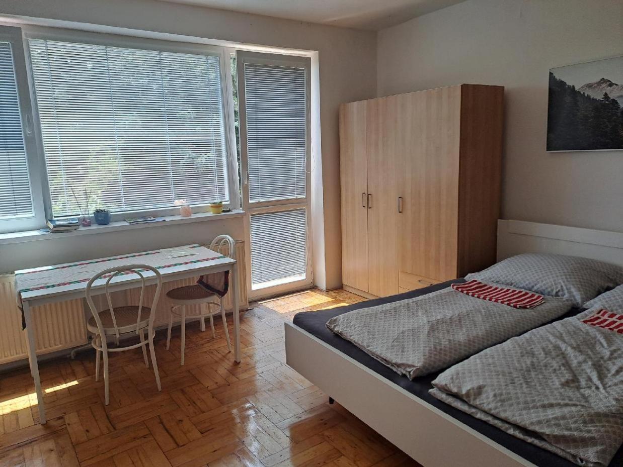 Apartman S Krbem Оломоуц Экстерьер фото